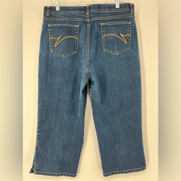 Gloria Vanderbilt Denim - GLORIA VANDERBILT CROP JEANS‎